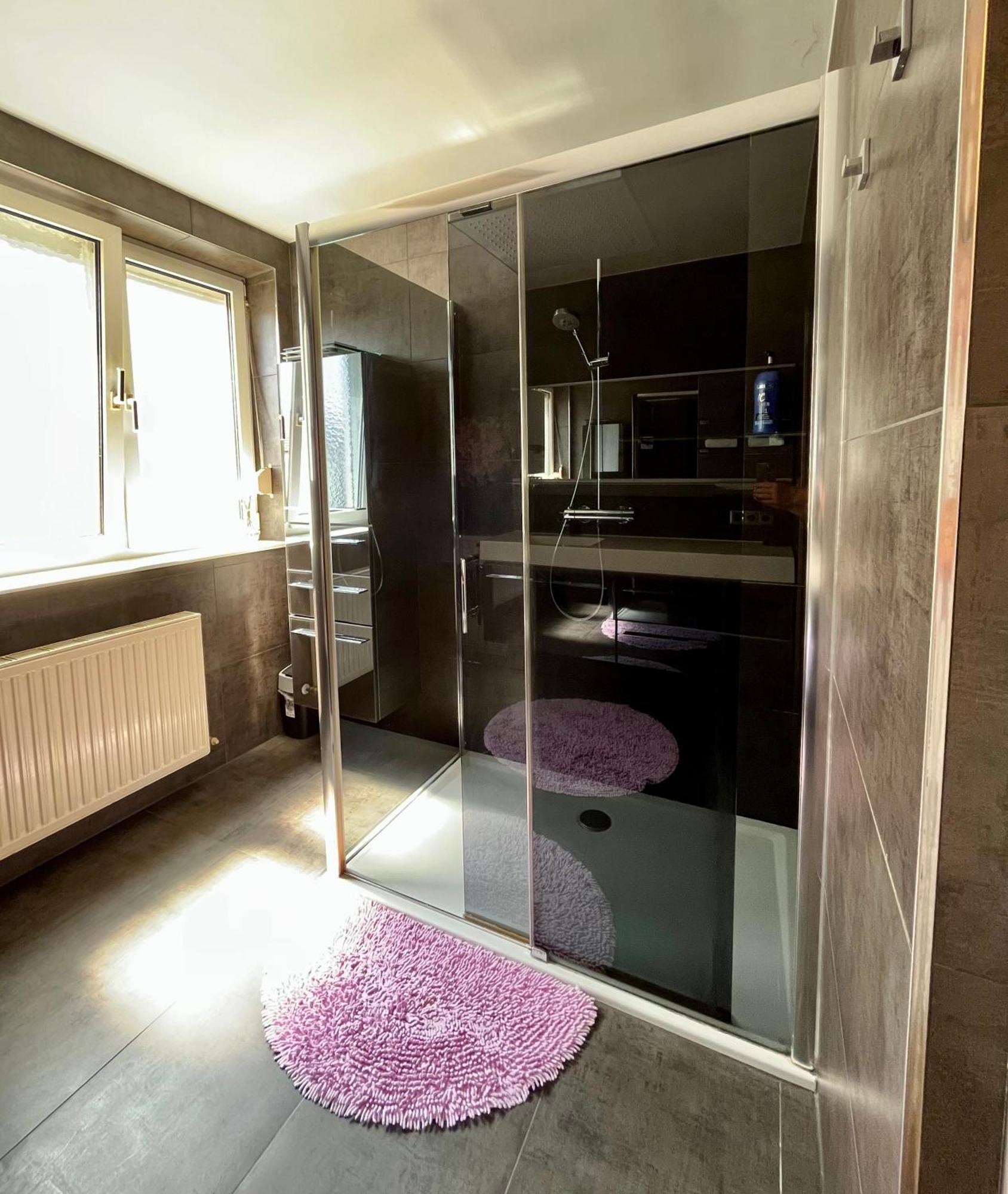 Luxurioeses Apartment Mit Pool Vienna Esterno foto